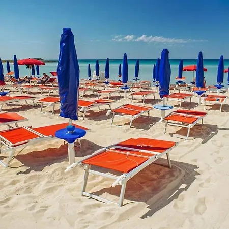 Emerald Sleeps 12 With Sea View Porto Cesareo